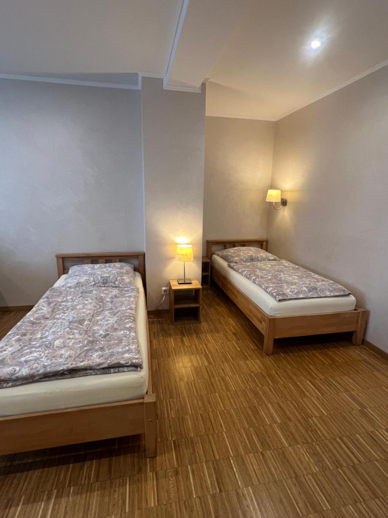 City Home- Business Apartment, Private Parking Free Nuremberg Luaran gambar